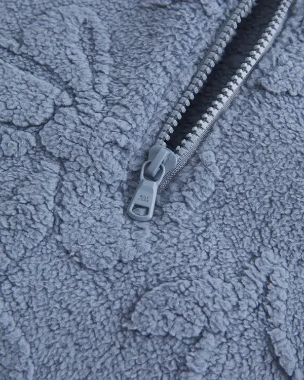 Gilly Hicks Sherpa-Sweatshirt mit Viertelreißverschluss Gilly Hicks Sherpa-Sweatshirt mit Viertelreißverschluss