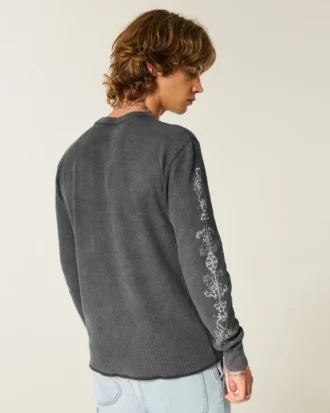 Grafisches Thermoshirt