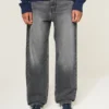 Graue Baggy-Jeans mit Herz-Grafik Graue Baggy-Jeans mit Herz-Grafik