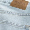 Hellblaue Straight-Jeans