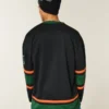 Hockey-Trikot mit Grafik der University of Miami Hurricanes Hockey-Trikot mit Grafik der University of Miami Hurricanes