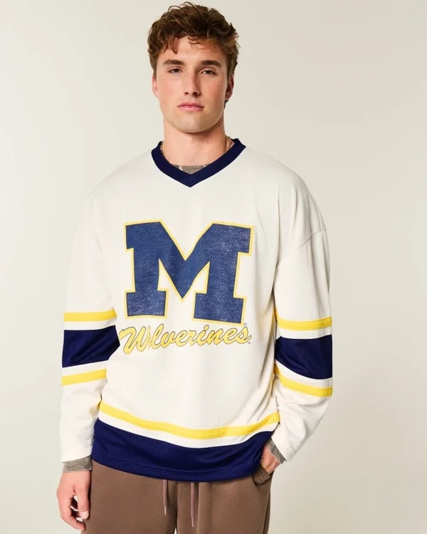 Hockey-Trikot mit Grafik der University of Michigan Wolverines Hockey-Trikot mit Grafik der University of Michigan Wolverines