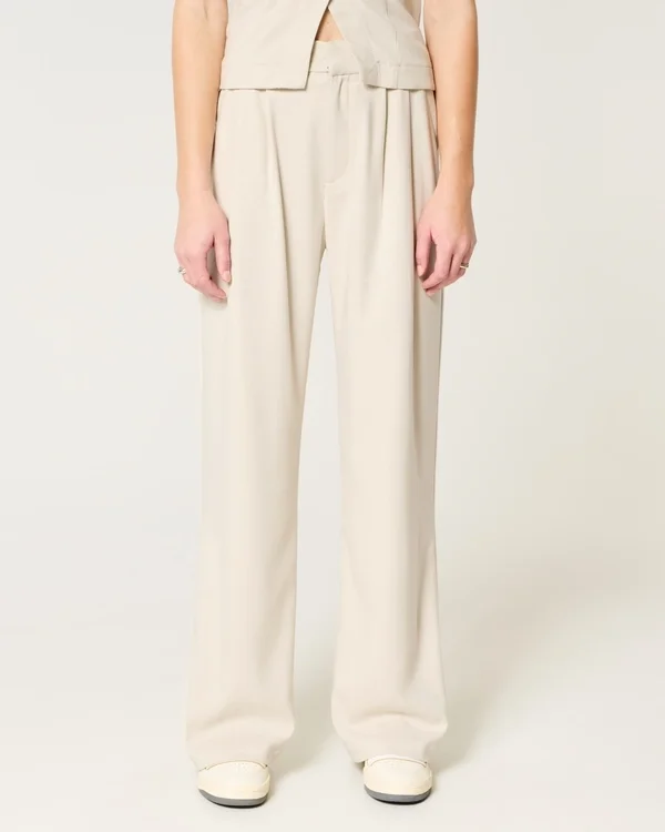 Hollister Livvy Ultra High-Rise Wide-Leg Pants Hollister Livvy Ultra High-Rise Wide-Leg Pants