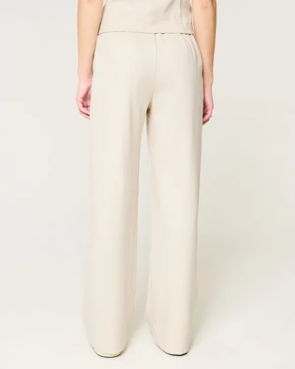 Hollister Livvy Ultra High-Rise Wide-Leg Pants Hollister Livvy Ultra High-Rise Wide-Leg Pants