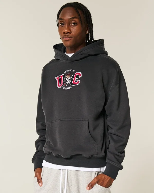 Hoodie mit Grafik der University of Cincinnati Bearcats Hoodie mit Grafik der University of Cincinnati Bearcats
