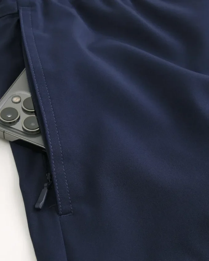 Hybrid-Shorts in mittlerer Länge