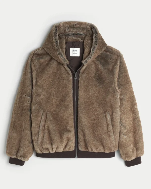 Kapuzenjacke aus Kunstfell Kapuzenjacke aus Kunstfell