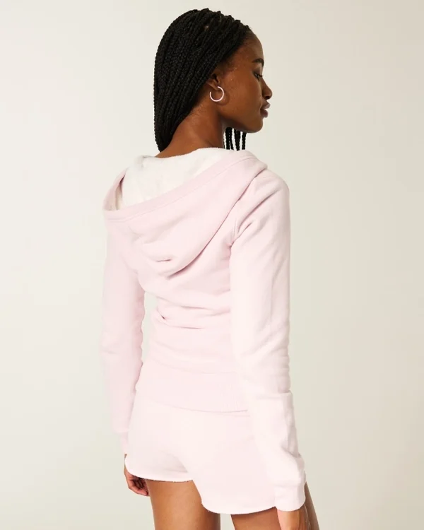 Kapuzenjacke mit Kunstfellfutter und Reißverschluss Kapuzenjacke mit Kunstfellfutter und Reißverschluss