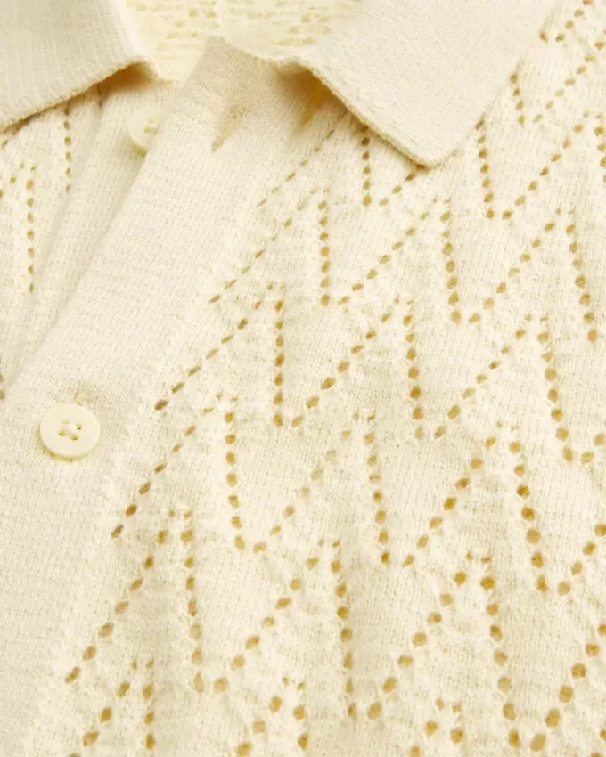 Kastig geschnittenes Kurzarm-Pulloverhemd Kastig geschnittenes Kurzarm-Pulloverhemd