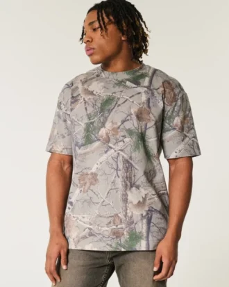 Kastig geschnittenes, schweres Camouflage-T-Shirt