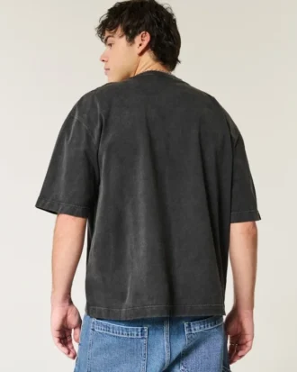 Kastig geschnittenes, schweres Crop-Crew-T-Shirt Kastig geschnittenes, schweres Crop-Crew-T-Shirt