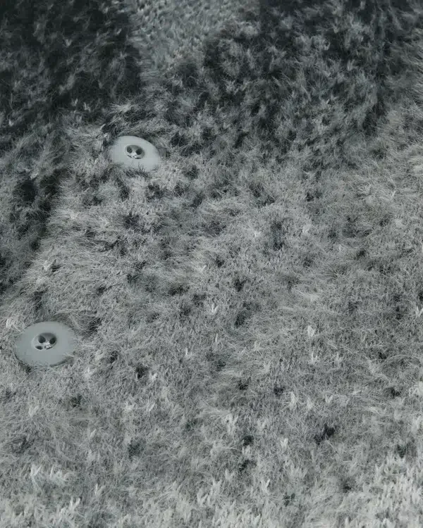 Kastiger, flauschiger Cardigan Kastiger, flauschiger Cardigan