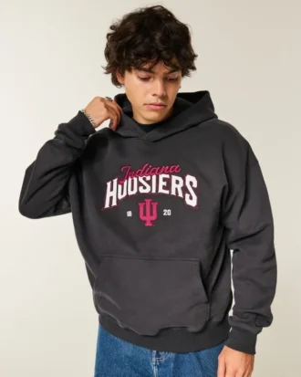 Kastiger Hoodie mit Indiana University Hoosiers-Grafik