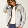 Kastiger Hoodie mit Reißverschluss und Grafik der University of Michigan Wolverines Kastiger Hoodie mit Reißverschluss und Grafik der University of Michigan Wolverines