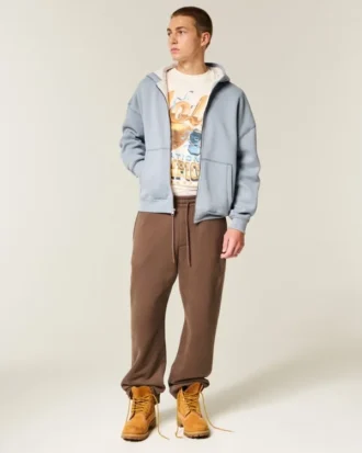 Kastiger, thermofutterter Kapuzenpullover mit Reißverschluss Kastiger, thermofutterter Kapuzenpullover mit Reißverschluss