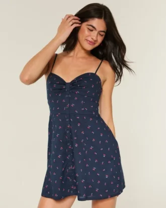 Knopf-Minikleid Knopf-Minikleid