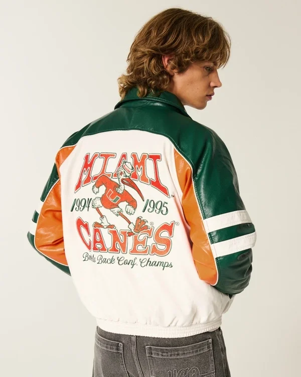 Kunstlederjacke mit Grafik der University of Miami Hurricanes Kunstlederjacke mit Grafik der University of Miami Hurricanes