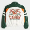 Kunstlederjacke mit Grafik der University of Miami Hurricanes Kunstlederjacke mit Grafik der University of Miami Hurricanes