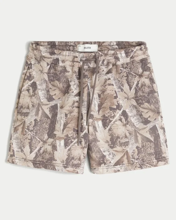 Lange Fleece-Shorts mit Camouflage-Muster Lange Fleece-Shorts mit Camouflage-Muster