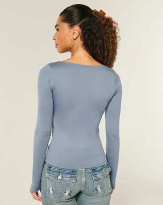 Langärmliges Baby-T-Shirt aus nahtlosem Stoff mit Rundhalsausschnitt Langärmliges Baby-T-Shirt aus nahtlosem Stoff mit Rundhalsausschnitt