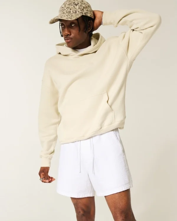 Linen-Blend-Seersucker-Shorts in mittlerer Länge Linen-Blend-Seersucker-Shorts in mittlerer Länge