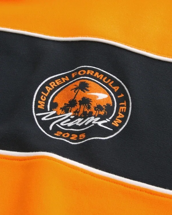 Locker geschnittener McLaren Graphic Hoodie Locker geschnittener McLaren Graphic Hoodie