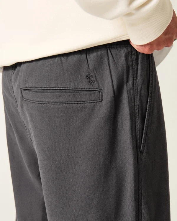 Lockere Pull-On-Hose aus Leinenmischung Lockere Pull-On-Hose aus Leinenmischung