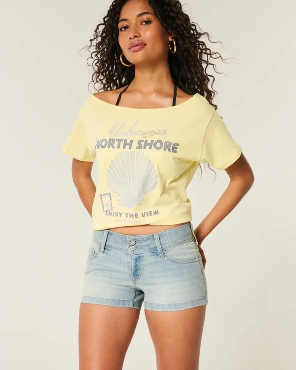 Low-Rise Light Wash Floral Pocket Denim Shortie Shorts Low-Rise Light Wash Floral Pocket Denim Shortie Shorts