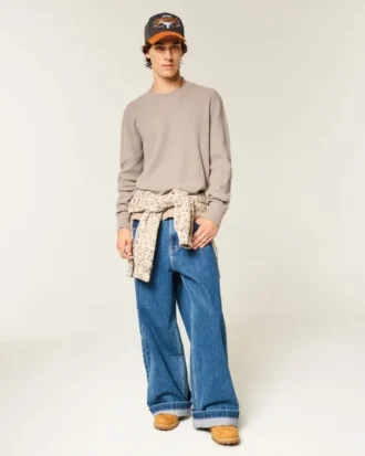 Lässiges langärmeliges Thermoshirt mit Rundhalsausschnitt Lässiges langärmeliges Thermoshirt mit Rundhalsausschnitt