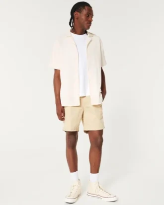 Lässiges, strukturiertes Kurzarmhemd