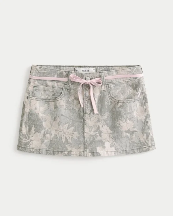Minirock mit niedriger Taille, rosa Schnürung und Camouflage-Muster Minirock mit niedriger Taille, rosa Schnürung und Camouflage-Muster
