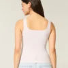 Rippstrick-Tanktop mit Rundhalsausschnitt Rippstrick-Tanktop mit Rundhalsausschnitt