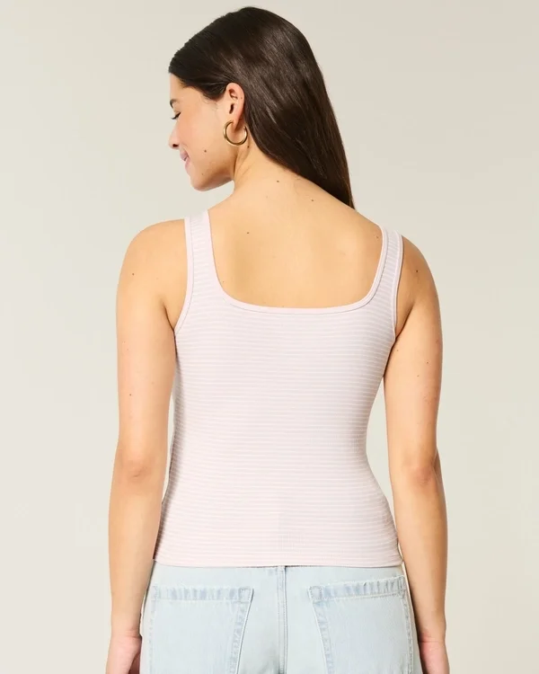 Rippstrick-Tanktop mit Rundhalsausschnitt Rippstrick-Tanktop mit Rundhalsausschnitt