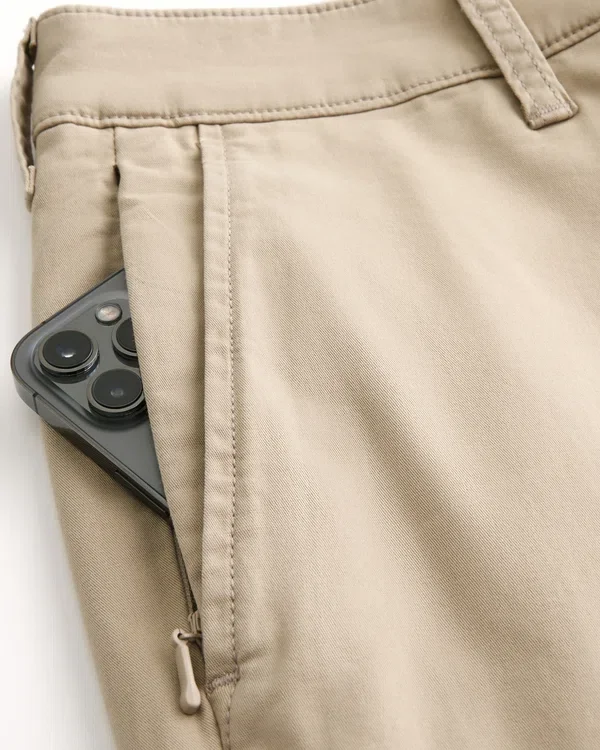Schmal geschnittene Chino-Hose Schmal geschnittene Chino-Hose