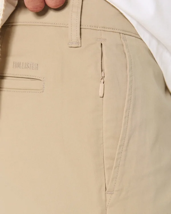 Schmal geschnittene Chino-Hose Schmal geschnittene Chino-Hose