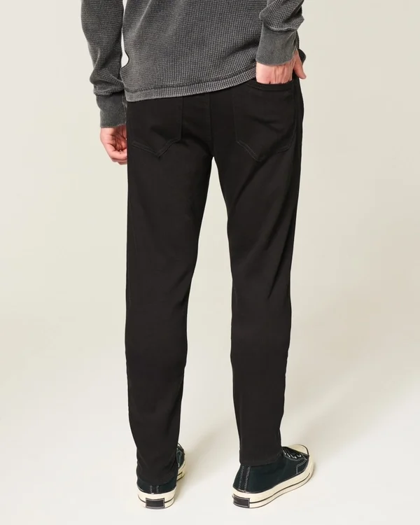 Schwarze, farbechte Athletic Skinny Jeans Schwarze, farbechte Athletic Skinny Jeans