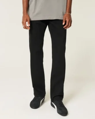 Schwarze, nicht ausbleichende Straight-Jeans Schwarze, nicht ausbleichende Straight-Jeans