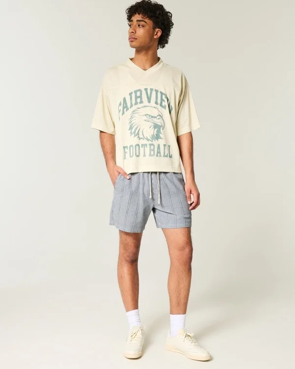 Seersucker-Shorts mit mittlerer Beinlänge zum Hineinschlüpfen Seersucker-Shorts mit mittlerer Beinlänge zum Hineinschlüpfen