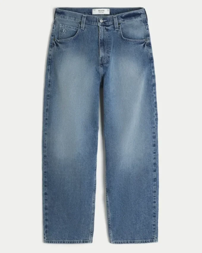 Skater-Baggy-Jeans in mittlerer Waschung Skater-Baggy-Jeans in mittlerer Waschung