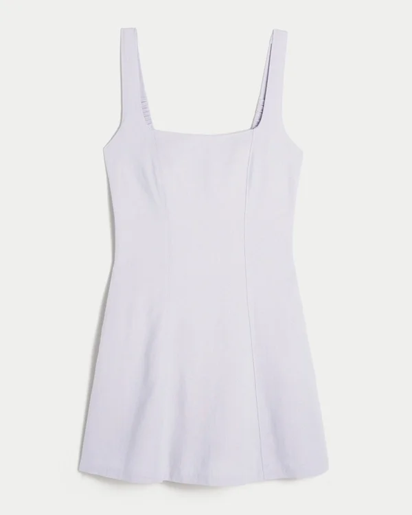 Strukturiertes Minikleid aus Leinenmischung Strukturiertes Minikleid aus Leinenmischung