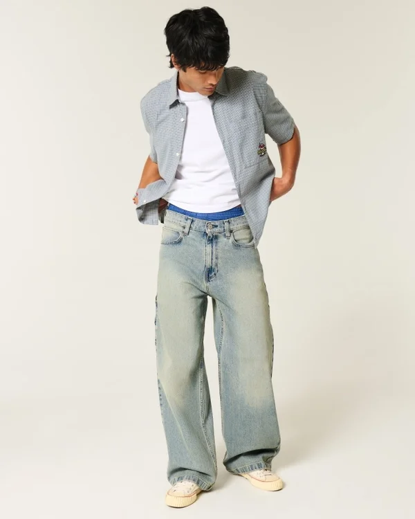 Superbaggy-Jeans in mittlerer Waschung Superbaggy-Jeans in mittlerer Waschung