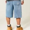 Superbaggy-Jeansshorts mit Totenkopf-Grafik