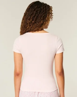 T-Shirt mit Rundhalsausschnitt T-Shirt mit Rundhalsausschnitt