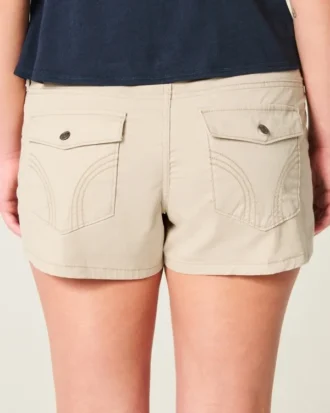 Ultra-niedrige Khaki-Twill-Mini-Shorts
