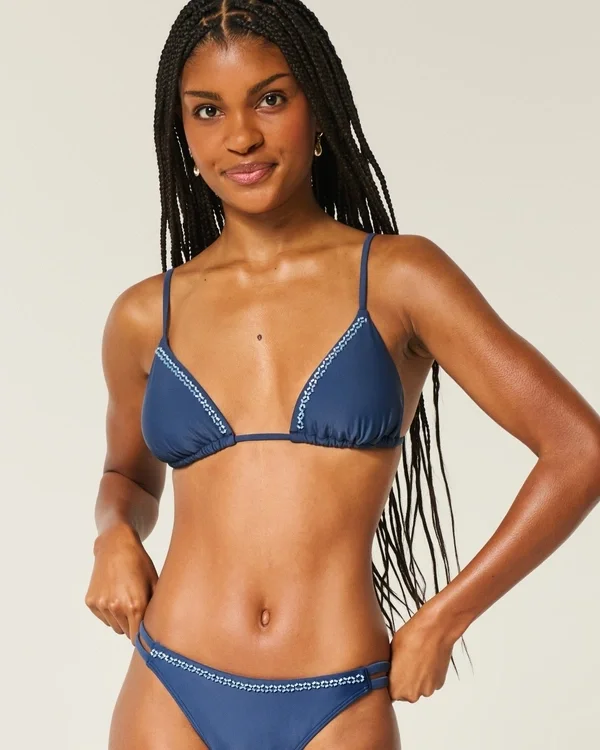 Verziertes Triangel-Bikini-Oberteil Verziertes Triangel-Bikini-Oberteil