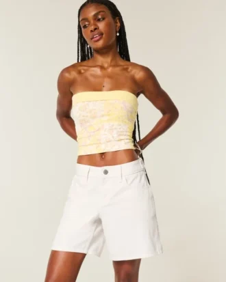 Weiße Baggy-Jort mit niedrigem Bund und verstellbarem Bund