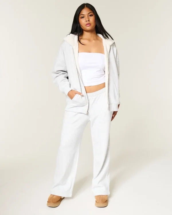 Wendbarer Hoodie mit Kunstfellfutter und Reißverschluss Wendbarer Hoodie mit Kunstfellfutter und Reißverschluss