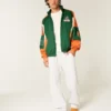 Windjacke mit Grafik der University of Miami Hurricanes