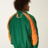 Windjacke mit Grafik der University of Miami Hurricanes