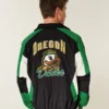 Windjacke mit Grafik der University of Oregon Ducks